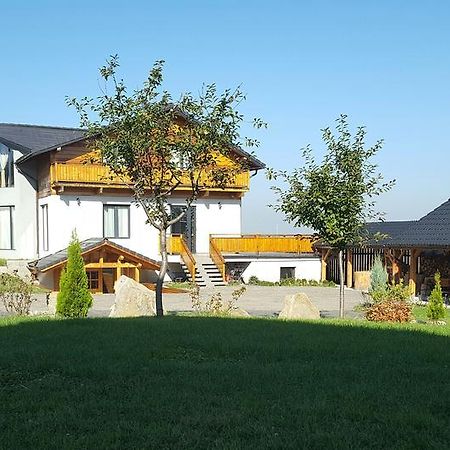 Villa Swiss Săcele Eksteriør bilde