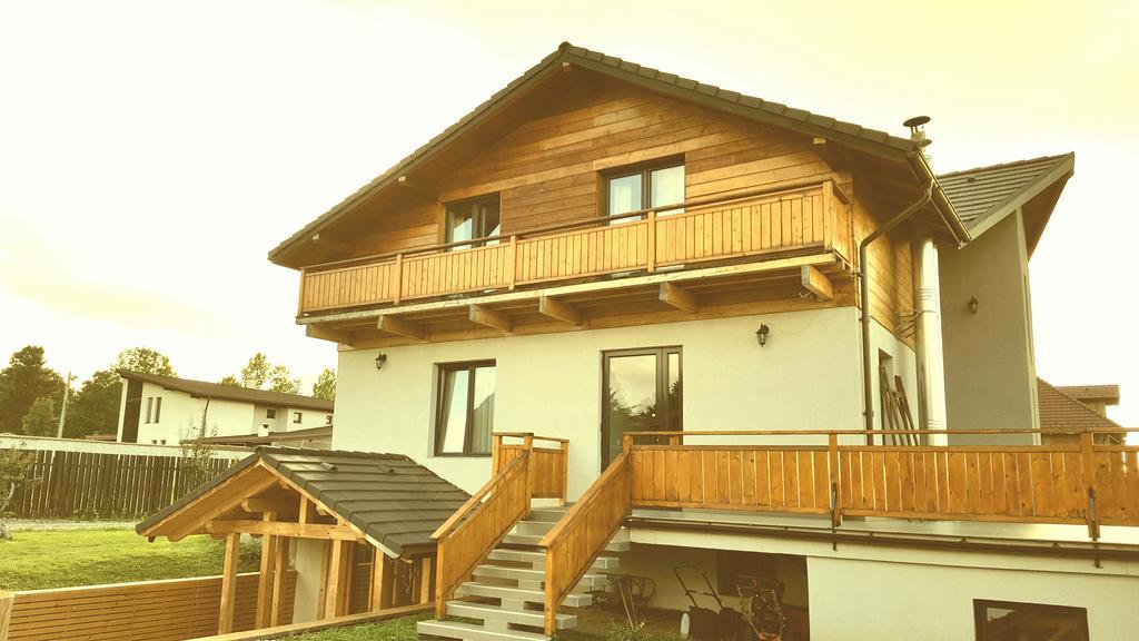Villa Swiss Săcele Eksteriør bilde