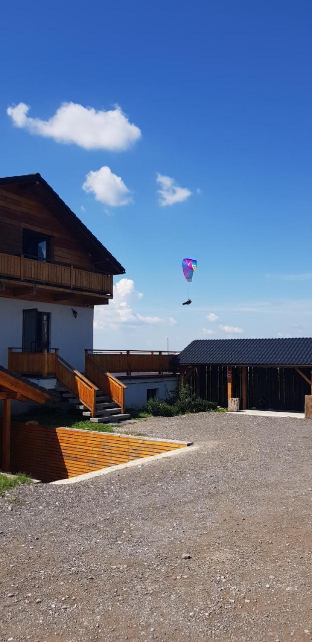 Villa Swiss Săcele Eksteriør bilde