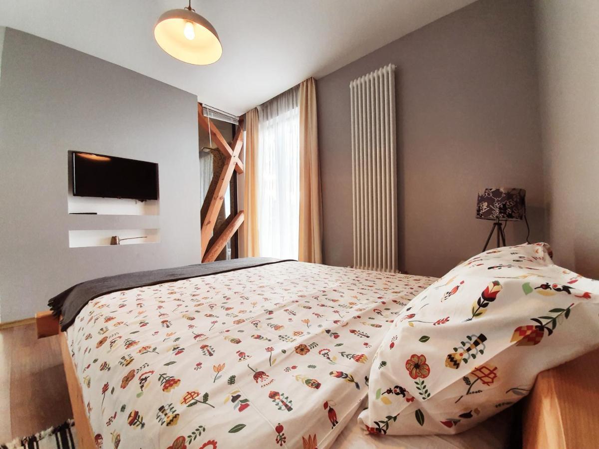 Villa Swiss Săcele Eksteriør bilde
